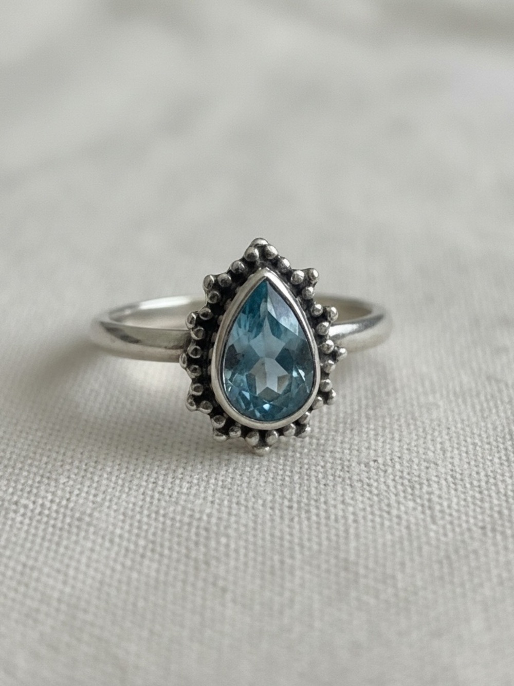 Sterling Silver Blue Teardrop Gemstone Ring size 6